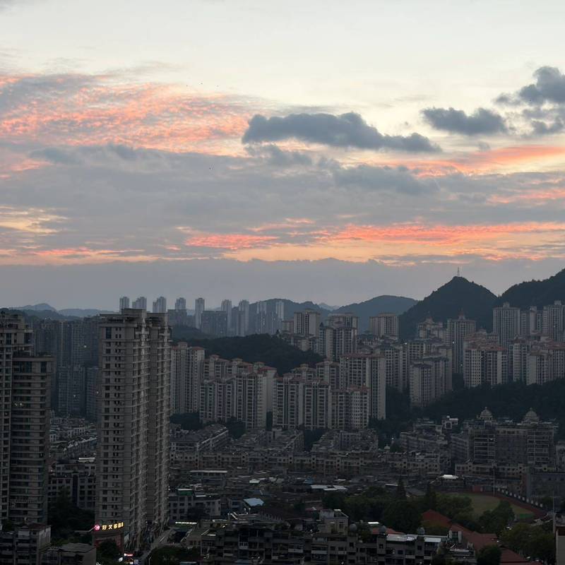 Guiyang Huaxi | 万科大都会花样小区_8