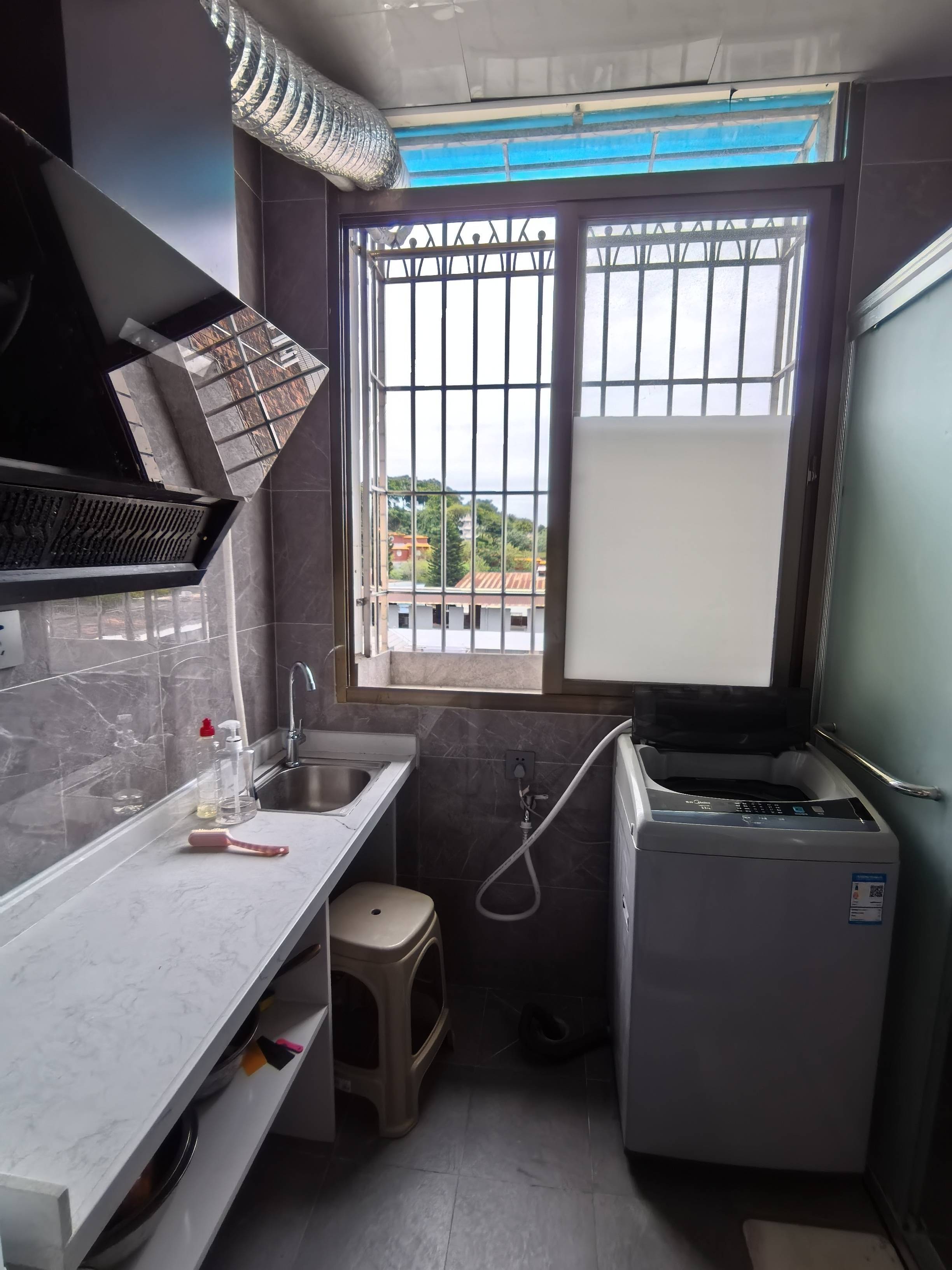 Huli 塘边社-60号楼