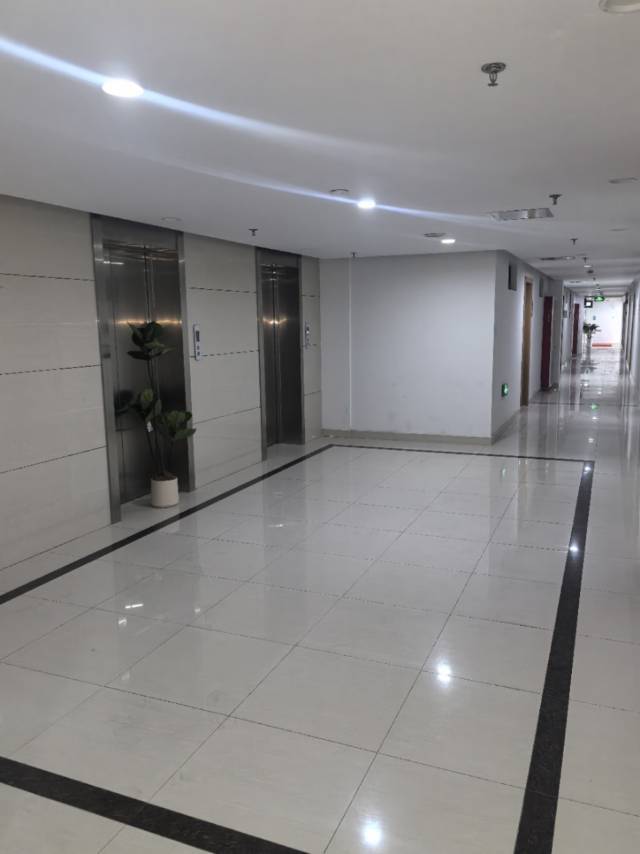 Tongzhou 华融和生国际商业广场-5号楼