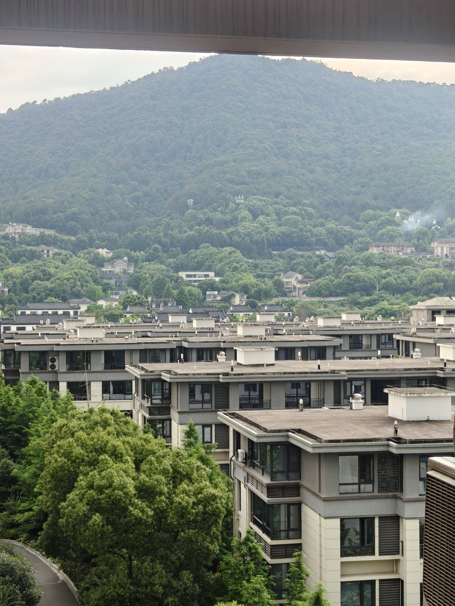 Linan 颐和山庄