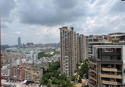 東區 嘉路华花园
