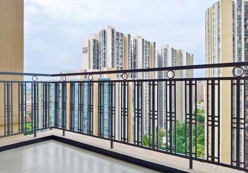 Wuhou 龙湖金楠天街楠香庭