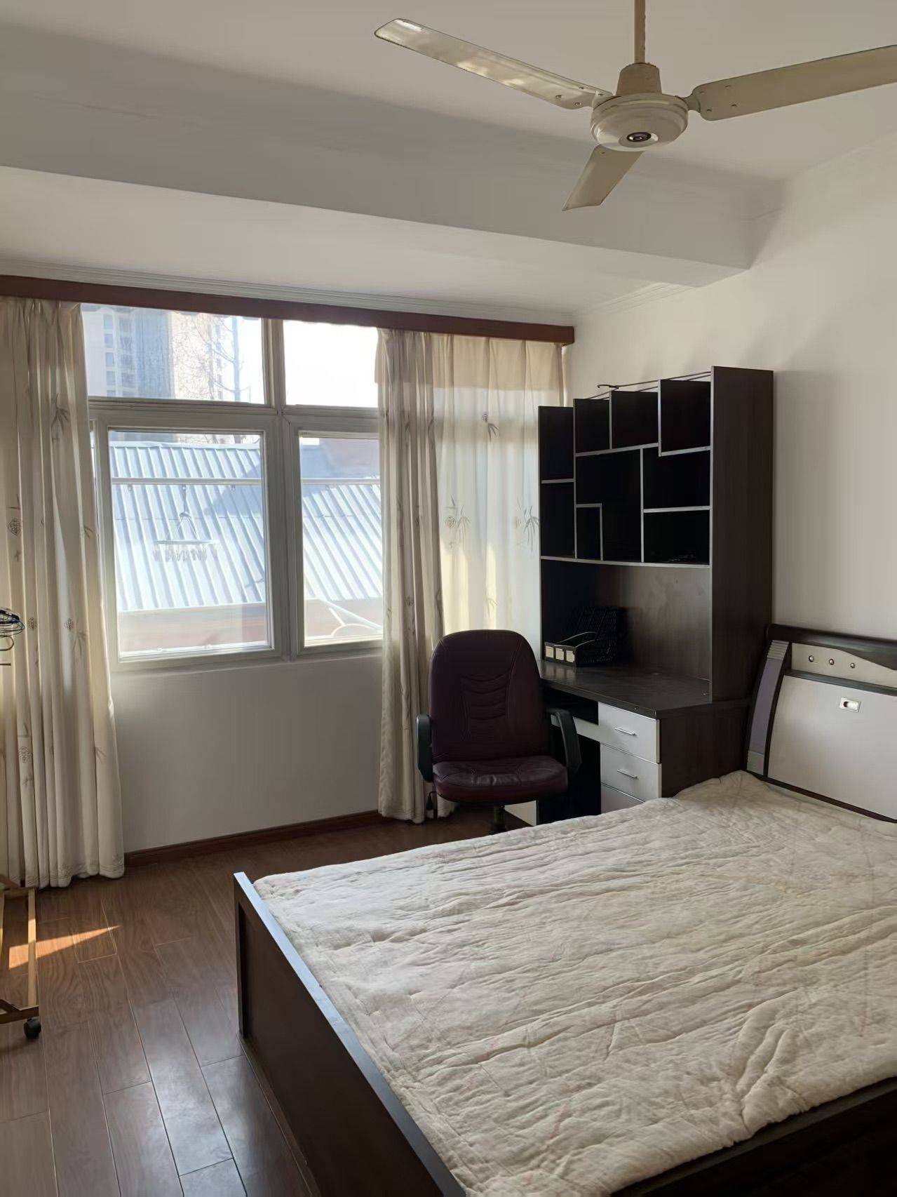 Gulou 和会街115号院