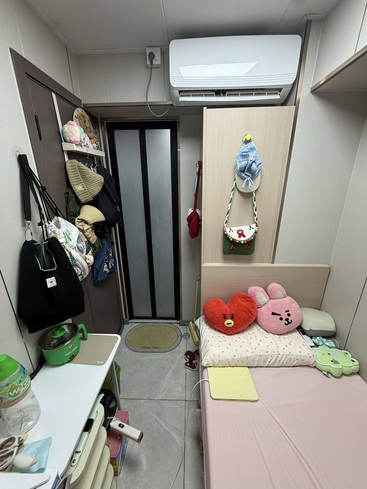 香港岛  中环铁行里