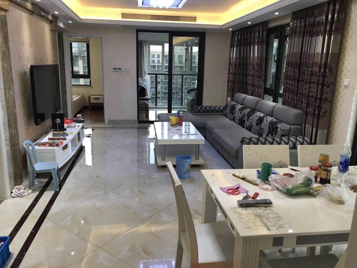 Qiantang 德信·中外公寓