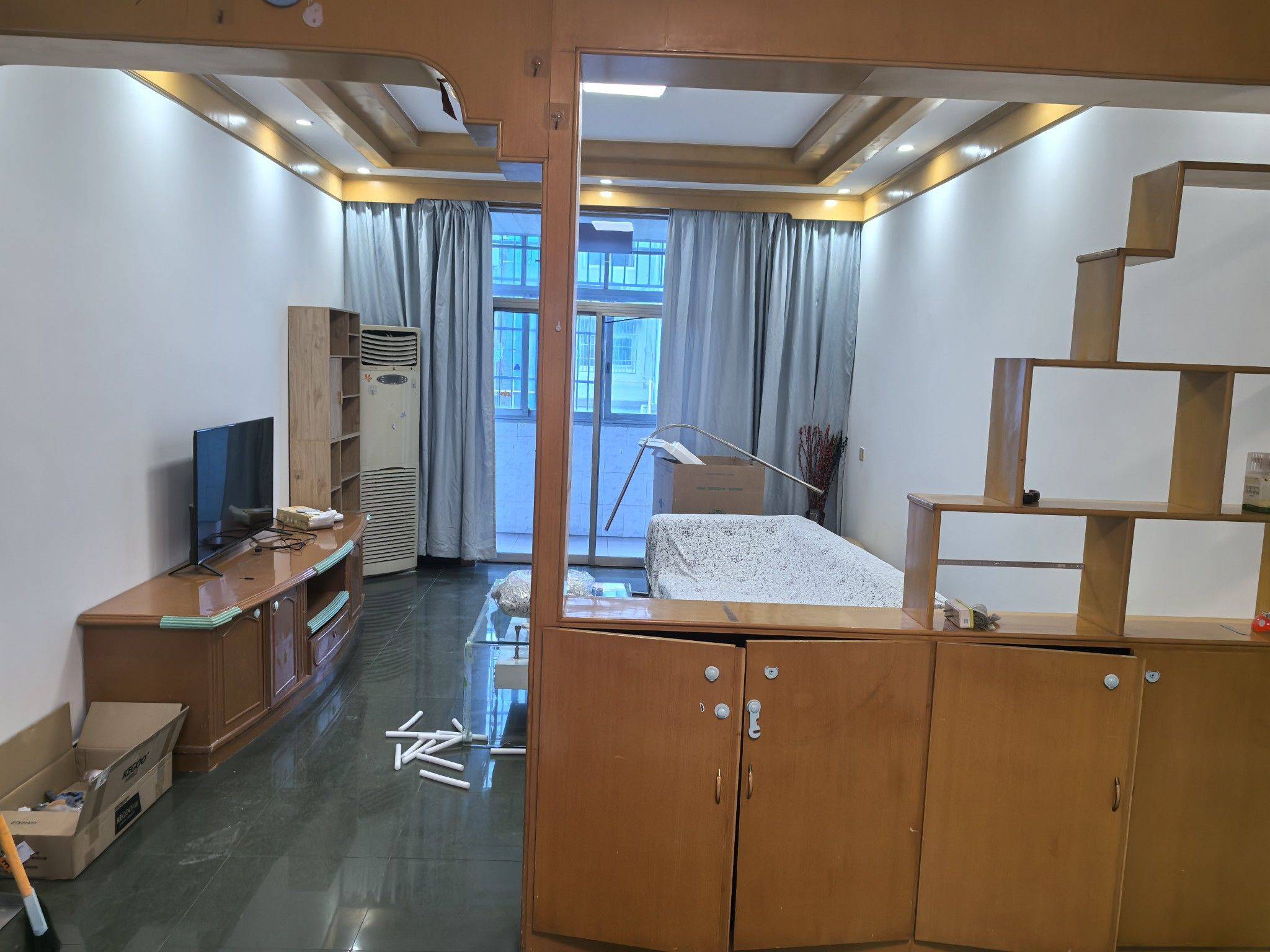 Linan 滨江公寓