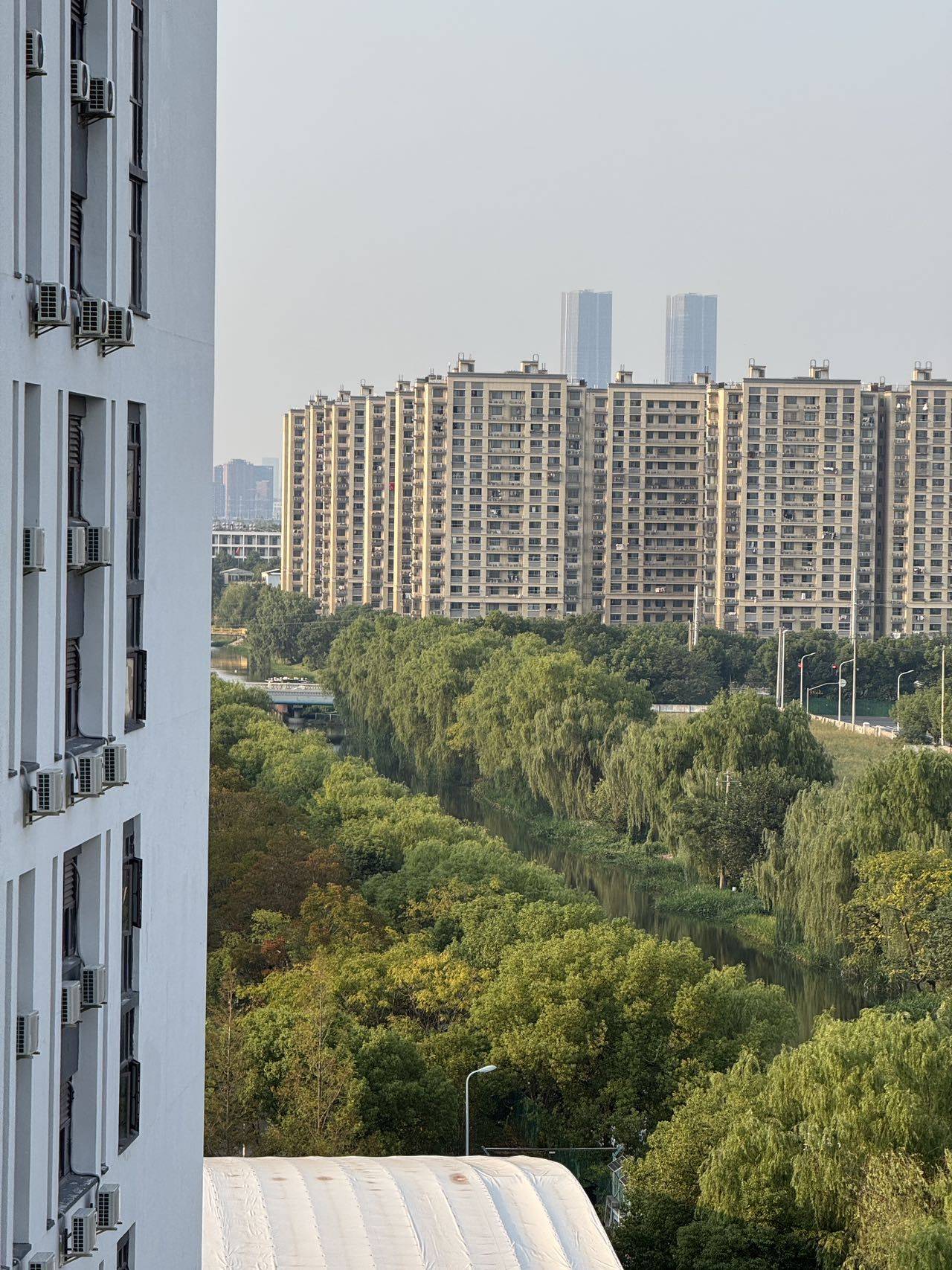 Pudong 兆景华庭青年社区