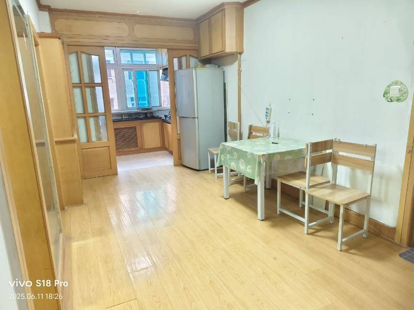 甘井子 泡崖新村