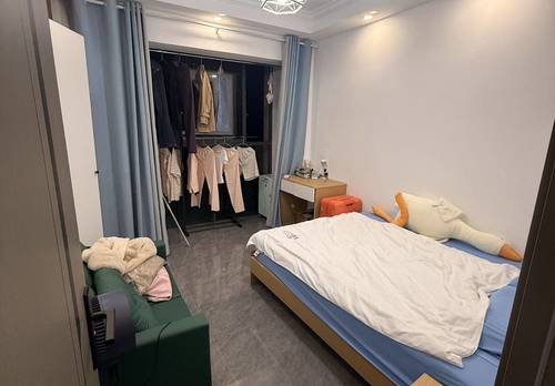 Guanshanhu 中天会展城B7组团