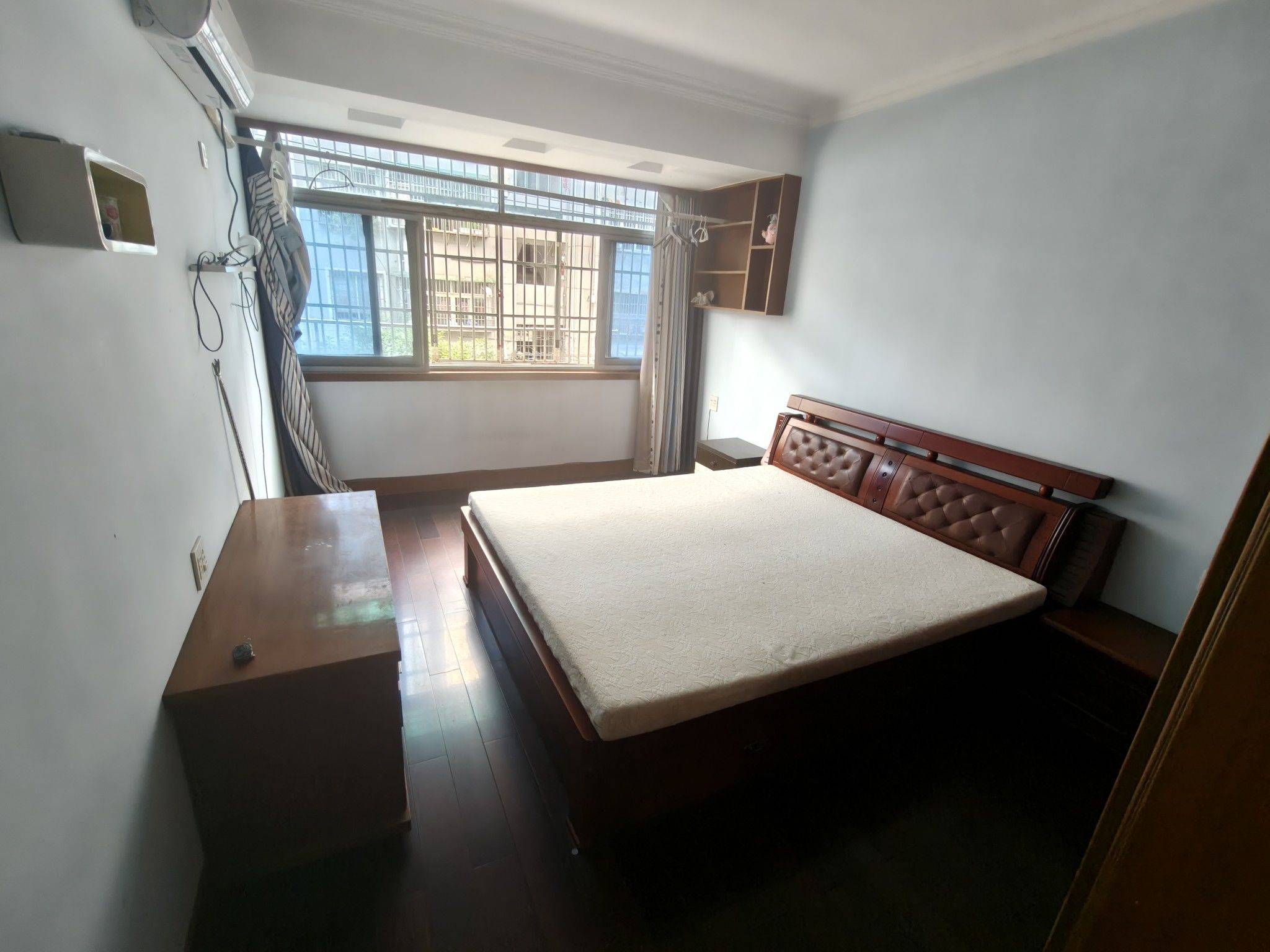 Fuyang 金平路小区