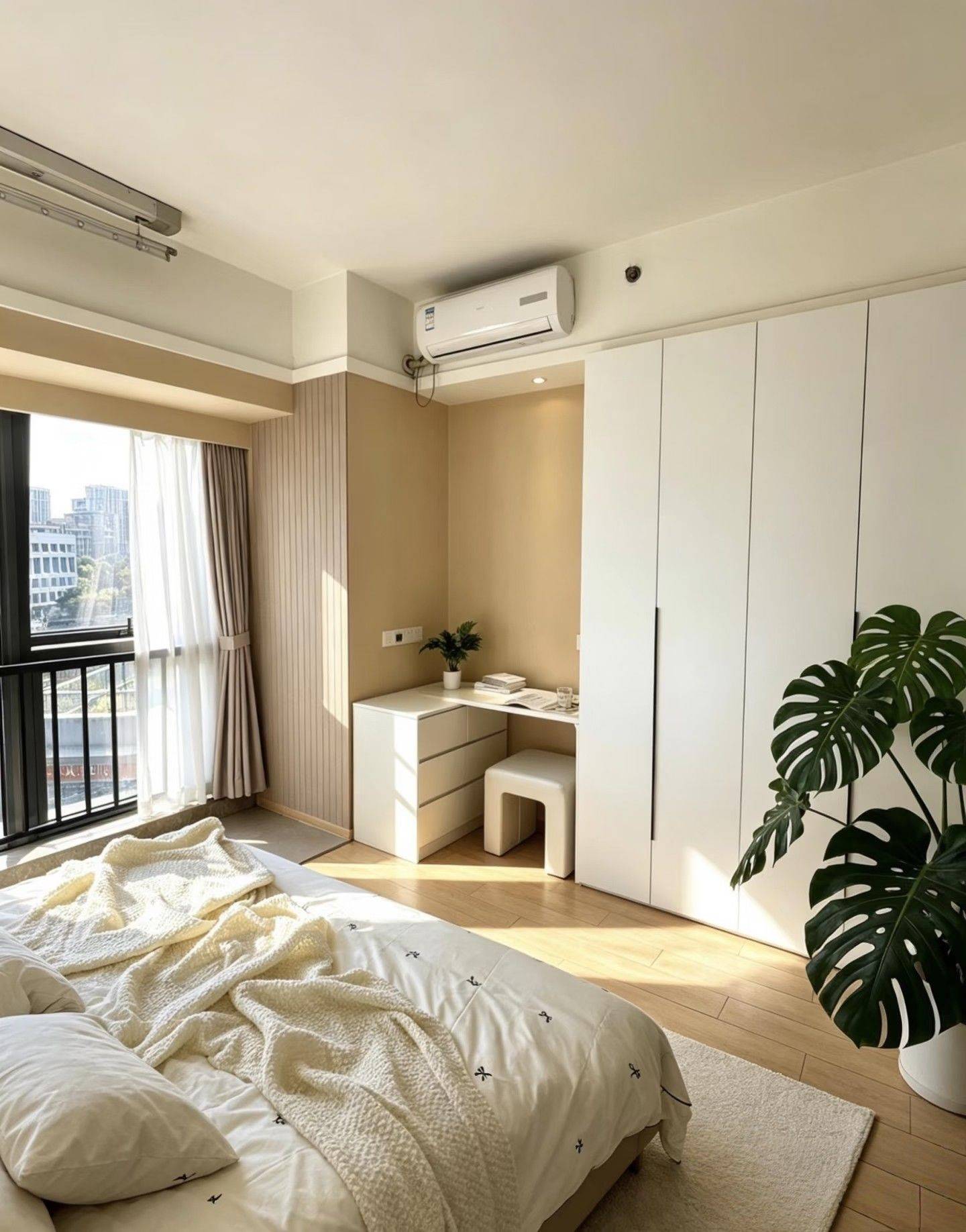 Shanghai Huangpu | 上海明天广场_3